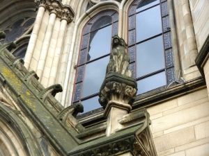Manchester town hall and weathering of the ornaments